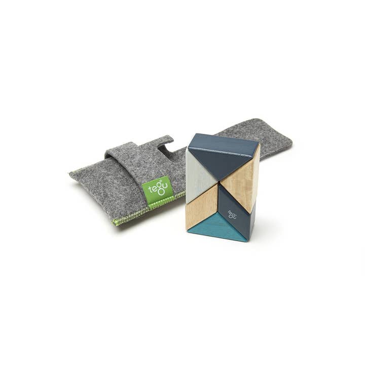 Pocket Pouch Prism - Magnetic Wooden Block Set