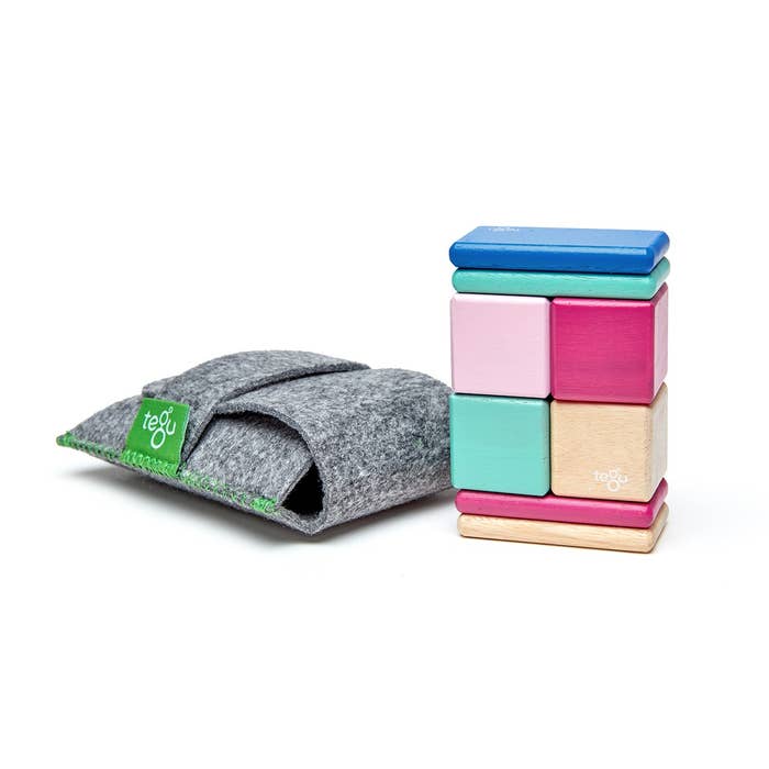 Original Pocket Pouch - Magnetic Wooden Block Set